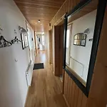 Neu! Kleine Rote Hoch-haus Hébergement de vacances