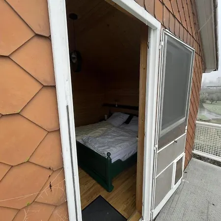 Neu! Kleine Rote Hoch-haus Feriehus Rechtenfleth