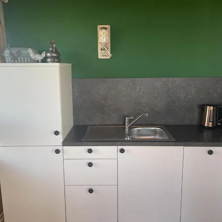 Neu! Kleine Rote Hoch-haus