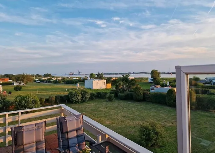 Neu! Kleine Rote Hoch-haus * Rechtenfleth