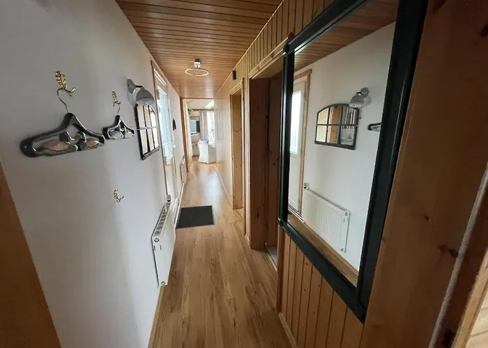 Neu! Kleine Rote Hoch-haus Vakantiehuis