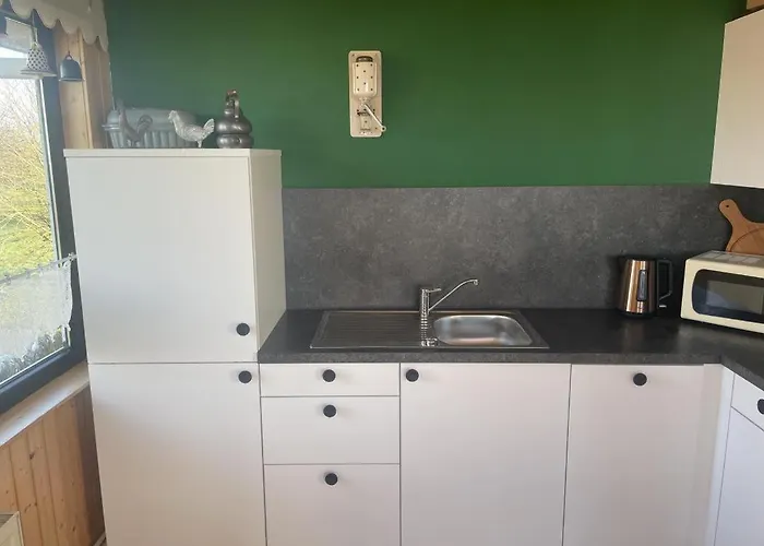 Neu! Kleine Rote Hoch-haus